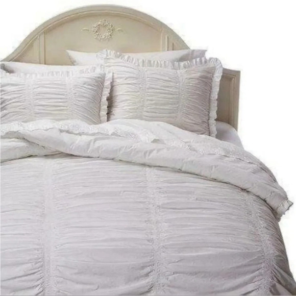 Simply Shabby Chic TWIN Solid White Ruched Smocked Duvet Cover Rachel Ashwell - Picture 2 of 16